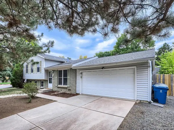 16398 E Warren, Aurora, CO 80013