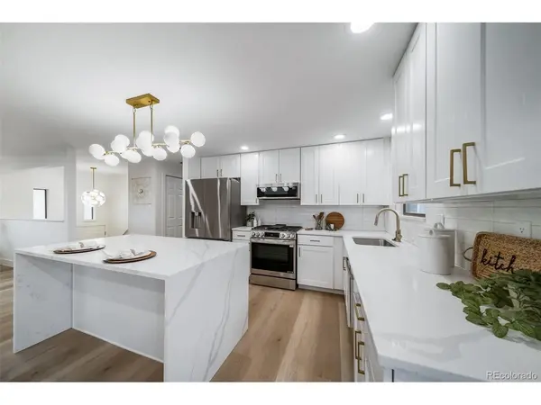 4772 S Xenia, Denver, CO 80237