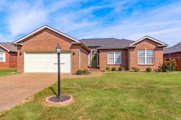 714 Merimac DR, Evansville, IN 47711