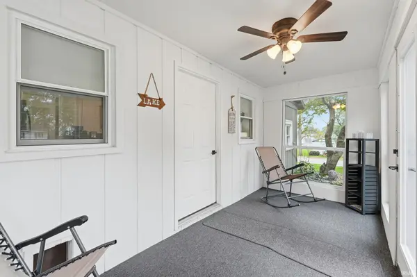 3257 SE Lakeshore DR, Macy, IN 46951-8564