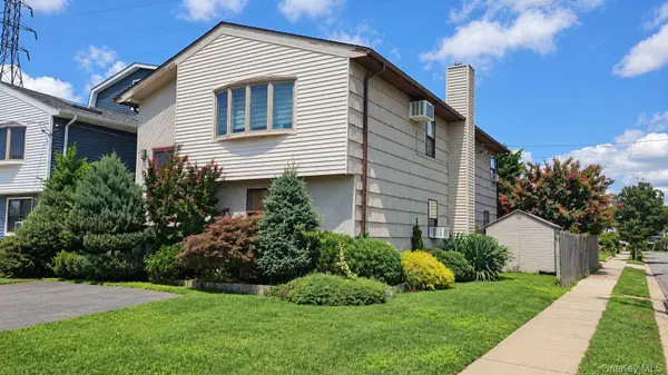 132 Bayswater BLVD, Inwood, NY 11096