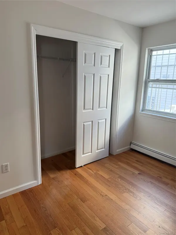 62-11 Burchell RD, Arverne, NY 11692