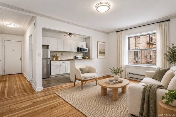 5136 30th AVE #3B, Woodside, NY 11377