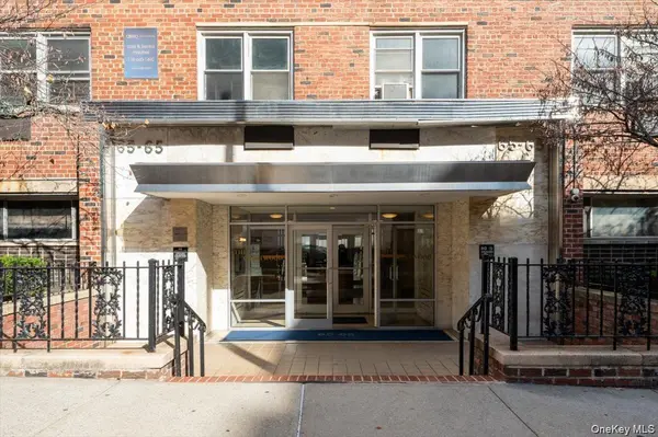 65-65 Wetherole ST #6K, Rego Park, NY 11374