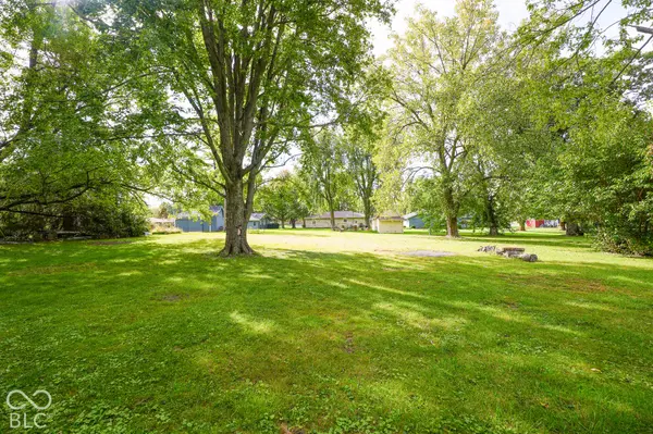 3013 E Royerton RD, Muncie, IN 47303
