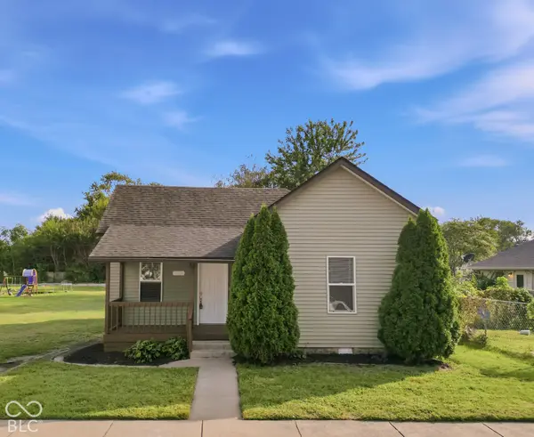 723 W Oak ST, Seymour, IN 47274