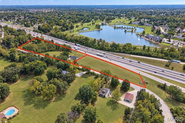 418 & 412 N Service RD, St Peters, MO 63376