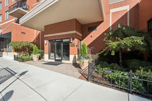 515 Main ST #609, Evanston, IL 60202