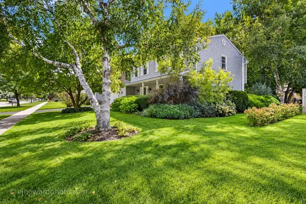 1110 E Gartner RD, Naperville, IL 60540