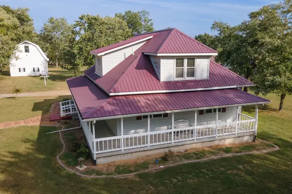 2001 N State ST, Marion, IL 62959