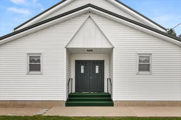 1851 E 950th RD, Tonica, IL 61370