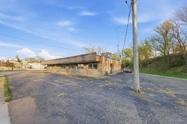 682 Park AVE, Genoa, IL 60135