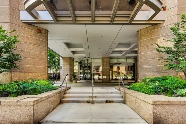 222 N Columbus DR #3805, Chicago, IL 60601