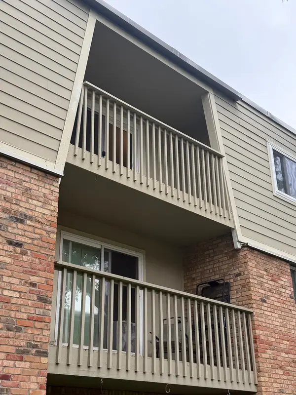 7316 W 22nd ST #305, Saint Louis Park, MN 55426