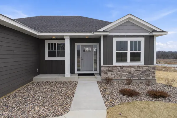 6839 Timberview CT, Cannon Falls, MN 55009