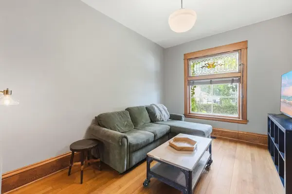 111 Isabel ST E, Saint Paul, MN 55107