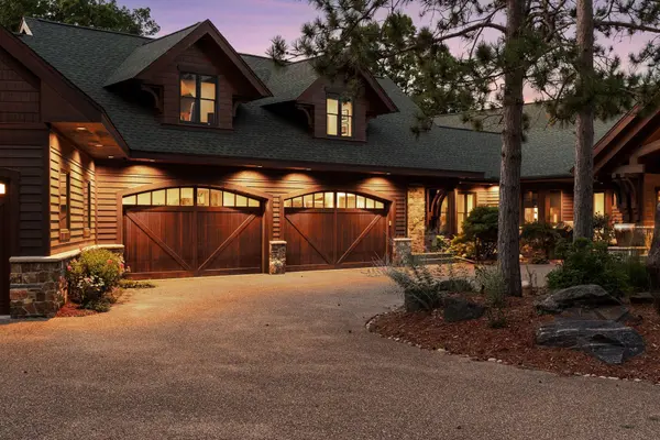 2534 Stagecoach TRL S, Afton, MN 55001