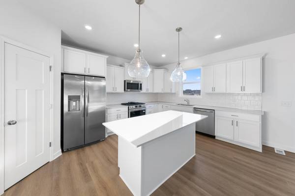 840 150th LN NW, Andover, MN 55304