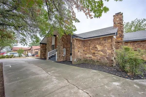 1501 W Hickory ST, El Reno, OK 73036