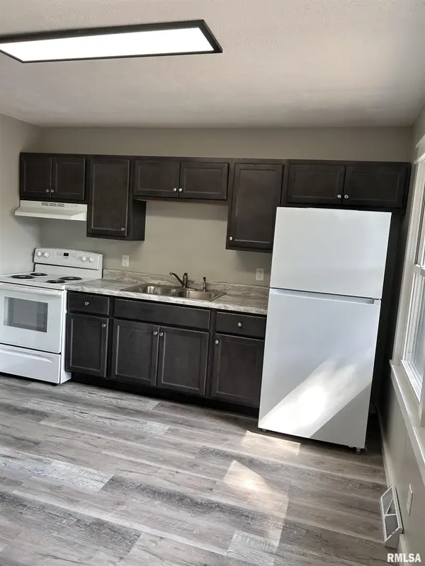 309 GEORGIA Pkwy #A, Washington, IL 61571