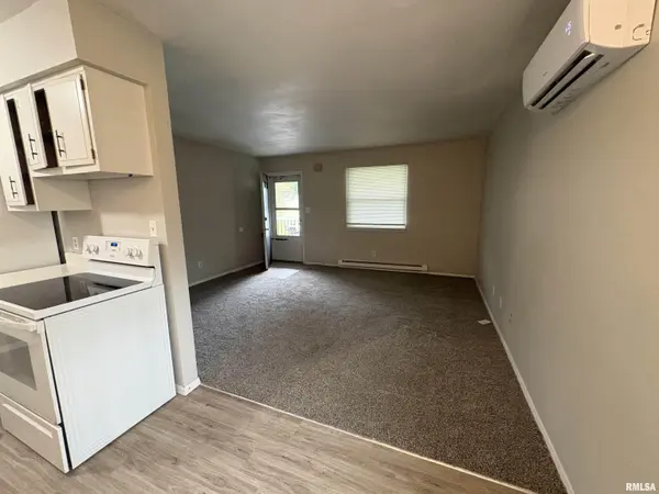4021 S RICKETTS AVE #5, Bartonville, IL 61607