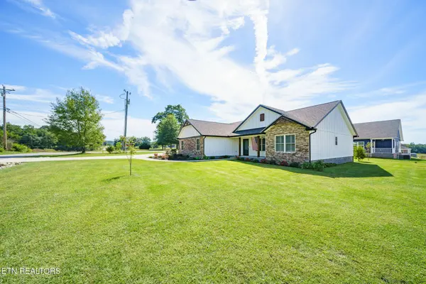2643 Cook Rd, Crossville, TN 38571