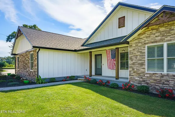 2643 Cook Rd, Crossville, TN 38571