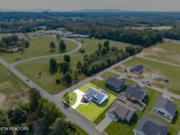 2643 Cook Rd, Crossville, TN 38571