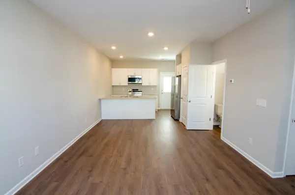 337 Kristen Ct, Columbia, TN 38401