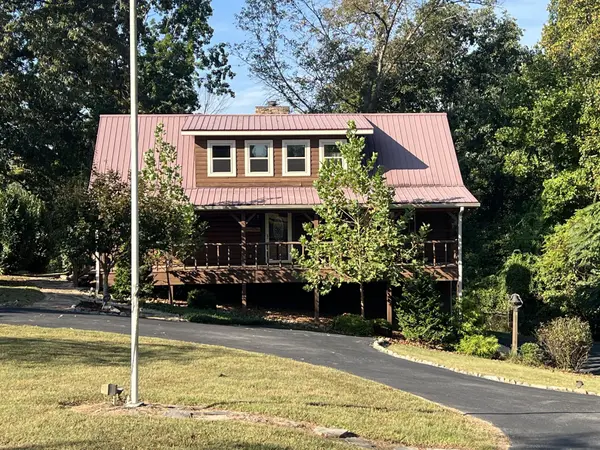 142 Rayahs Way, Quebeck, TN 38579
