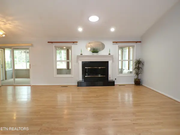 161 Cromwell Lane, Crossville, TN 38558