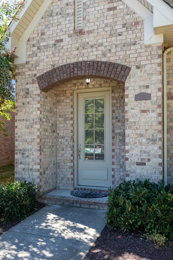 1122 Cavesson Cir, Gallatin, TN 37066