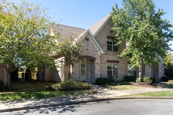 1122 Cavesson Cir, Gallatin, TN 37066