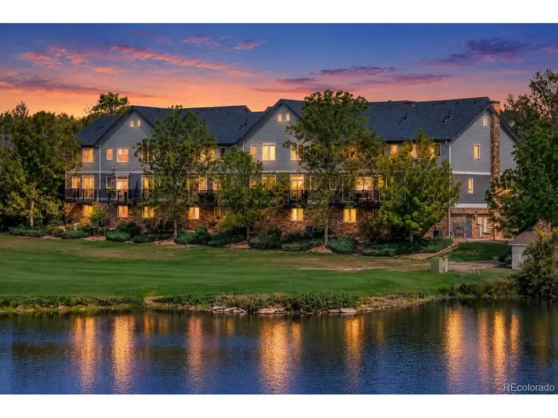 2947 W Riverwalk #B, Littleton, CO 80123
