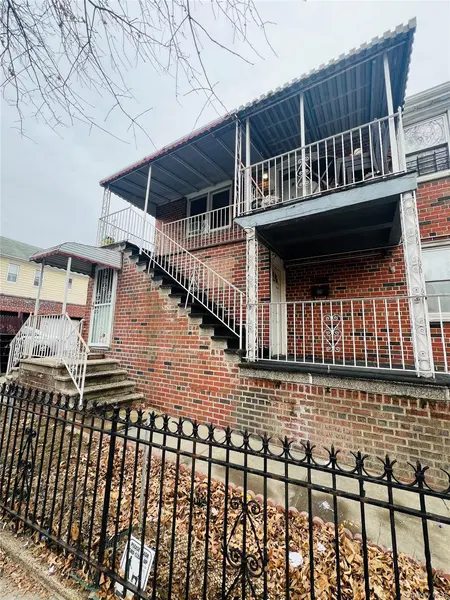 1723 Seddon ST, Bronx, NY 10461