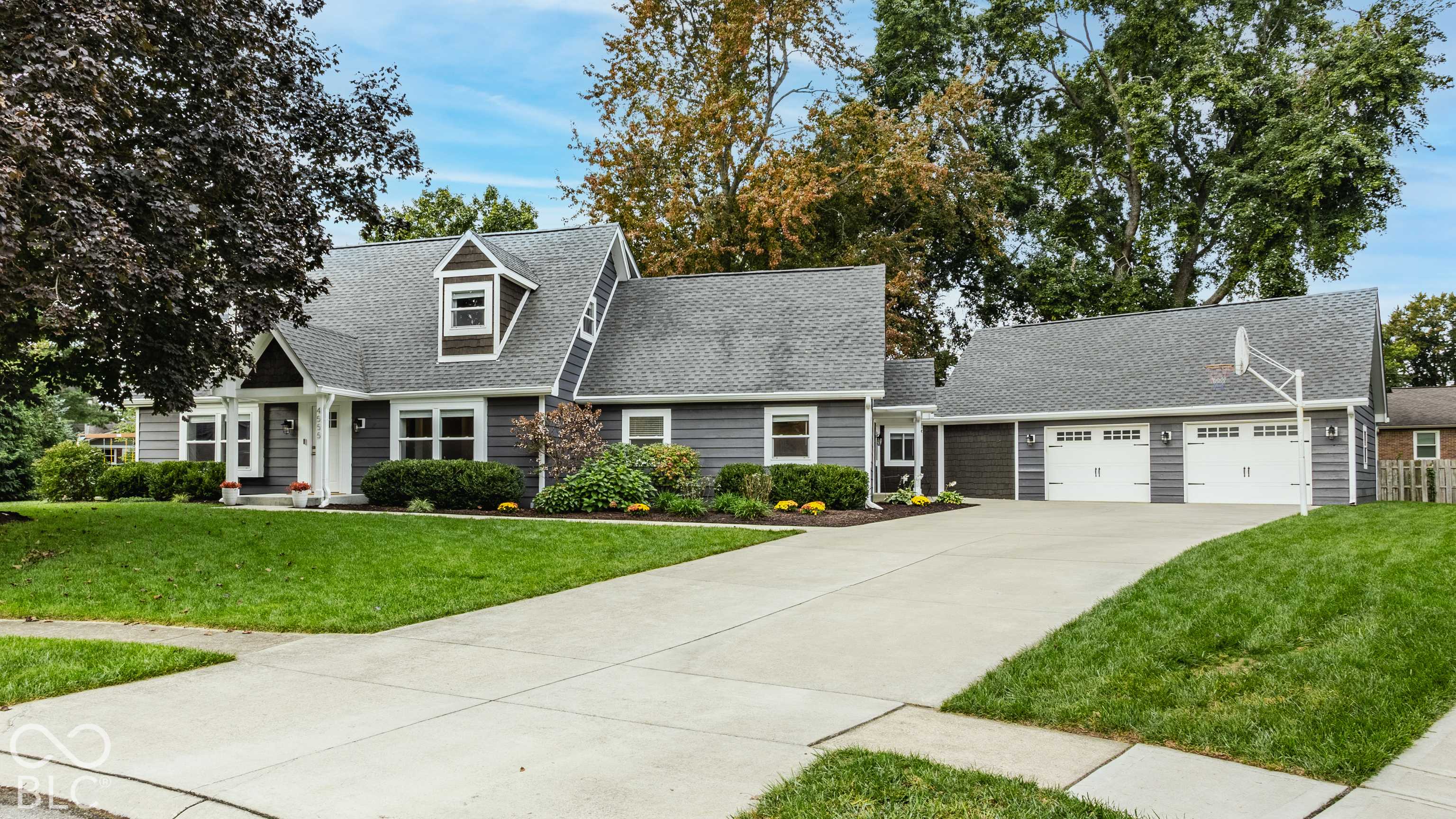 4555 Buckingham CT, Carmel, IN 46033