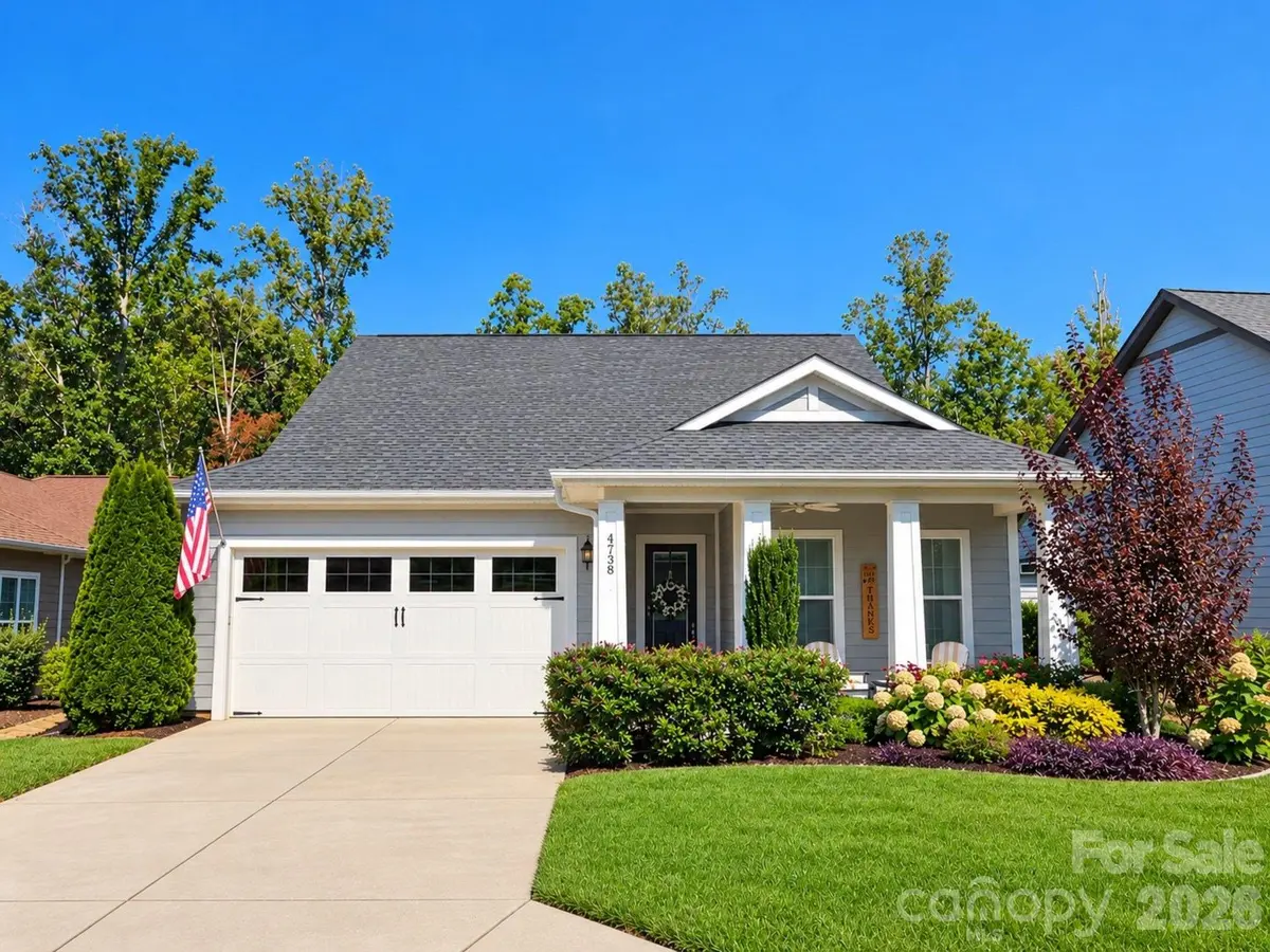 4738 Looking Glass TRL, Denver, NC 28037