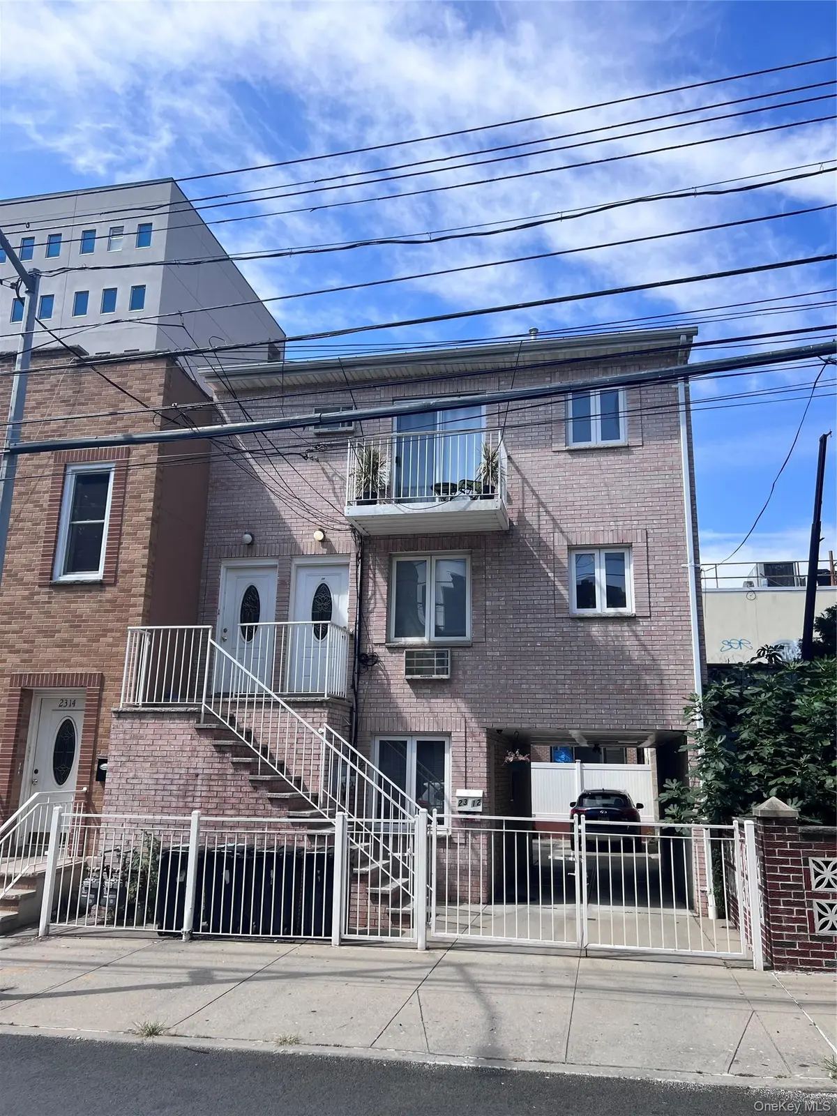 2312 32nd ST, Astoria, NY 11105
