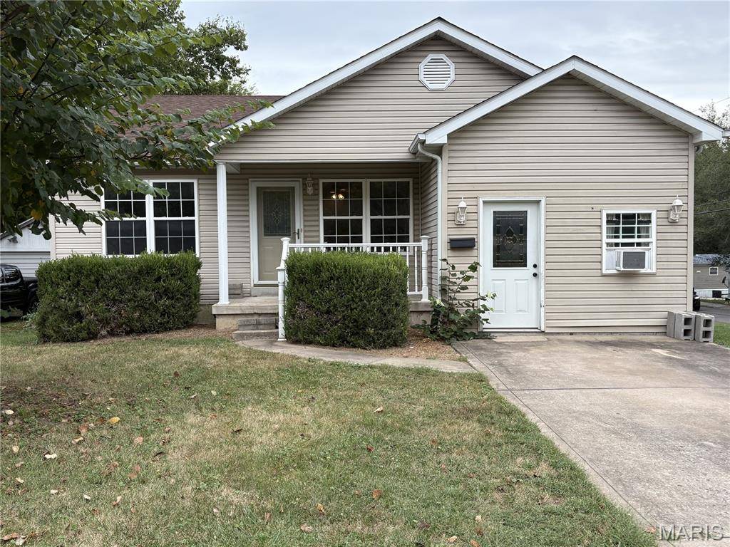 901 Main ST, Troy, MO 63379