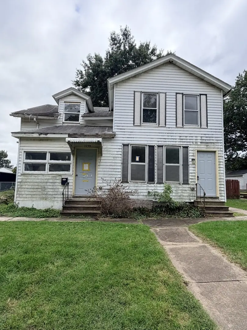 2239 W 4th ST, Davenport, IA 52802