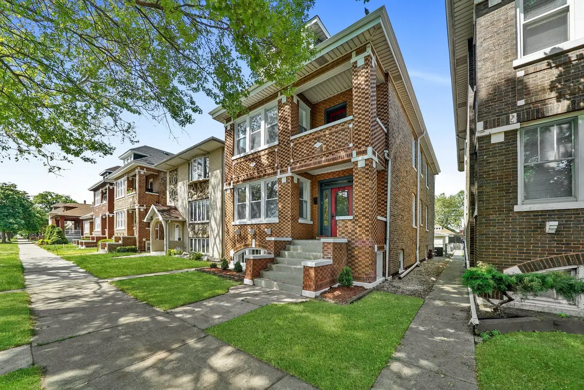 4730 S Komensky AVE, Chicago, IL 60632
