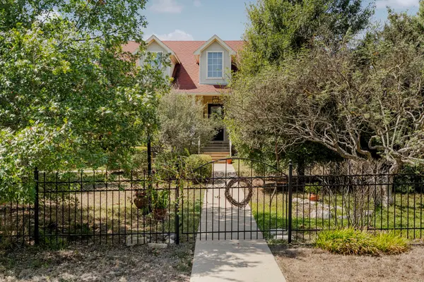 15420 Fox Run DR, Austin, TX 78737
