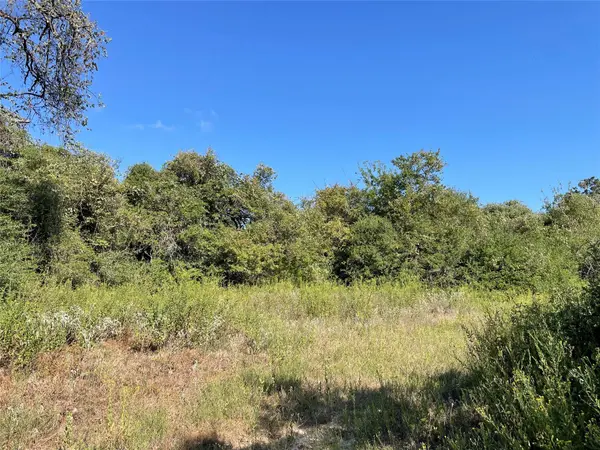 1813 Lone Star LN, Franklin, TX 77856