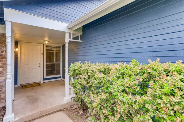 2007 Pipers Field DR #B, Austin, TX 78758