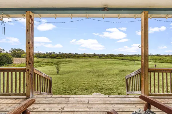 550 County Road 471, Thrall, TX 76578