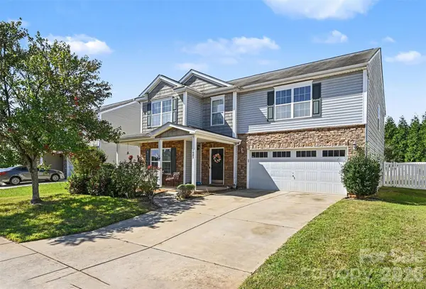 1043 Bent Branch ST, Gastonia, NC 28054