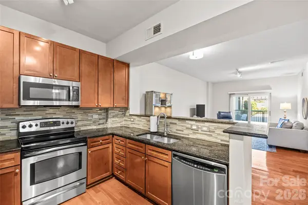 721 Governor Morrison ST #415, Charlotte, NC 28211