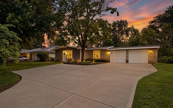 7132 Parallel Pkwy, Kansas City, KS 66112