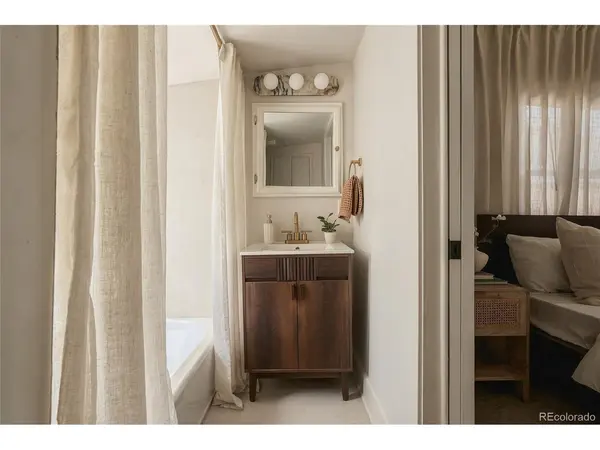 3013 Zenobia, Denver, CO 80212