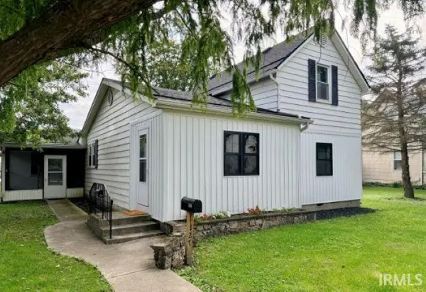 127 S 9th ST, Decatur, IN 46733